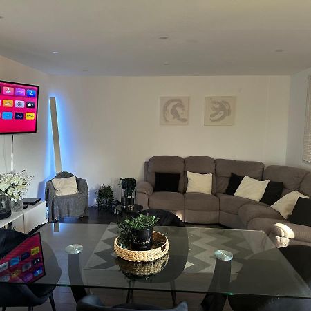 Location De Chambre Privee Dans Residence Securisee Privee,Parking Gratuit , 1 Minute Du Tramway, A 9 Minute Du Centre Ville, Accessible A Plusieurs Transports Nice Eksteriør billede